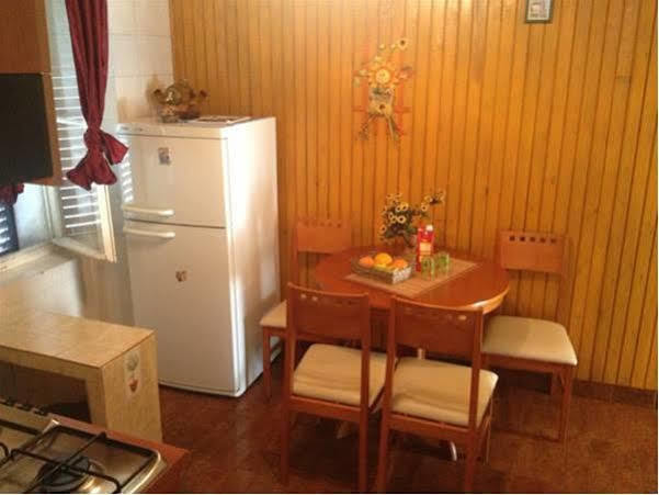 Apartamento Studio In The Top Center Split Exterior foto